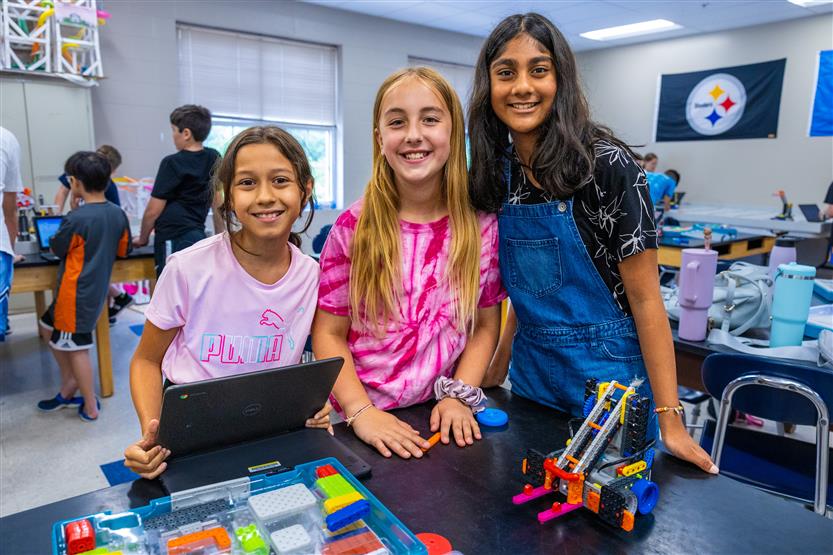 Students build robots
